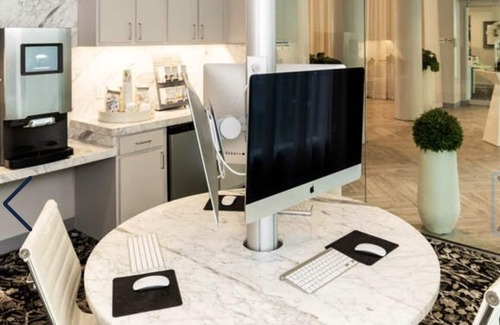 South Central Houston Apartment | Cozy King Bed Retreat with Pool near Downtown & Medical Center