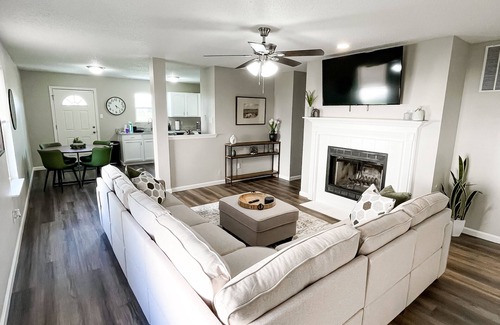 Noblesville House | Relax by the Fire Pit with Water Views Near Ruoff Center