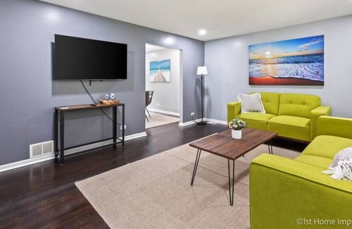 Antioch House | Cozy Antioch Home with King Beds and Lake View Amenities