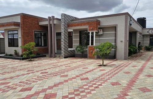 Manyoni Apartment | King Cave Luxury Apartment