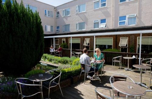 Gillingham Hotel | Comfortable King Charles Hotel: Pet-Friendly & Family Friendly