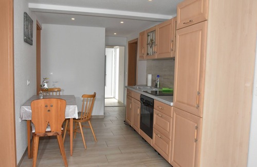 Koenigsbrueck House | Perfect King Cottage in the Heart of the City