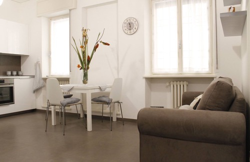 Verona City Centre Apartment | Prime King Lear Apartment: Ideal for Groups Near the Arena