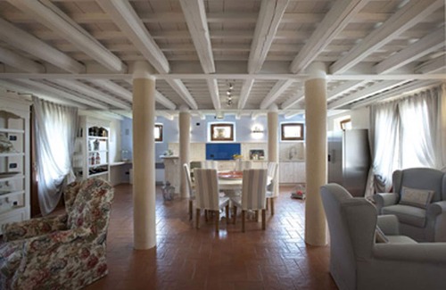 Susegana Villa | Elegant Villa for Groups near Venice with Private Pool