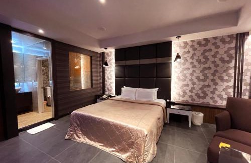 Rende District Hotel | Discover Comfort at King & Princess Motel - Rende