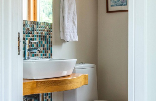 Newcastle Bed & Breakfast | Guest Favorite: Double Room with Ensuite and Breakfast