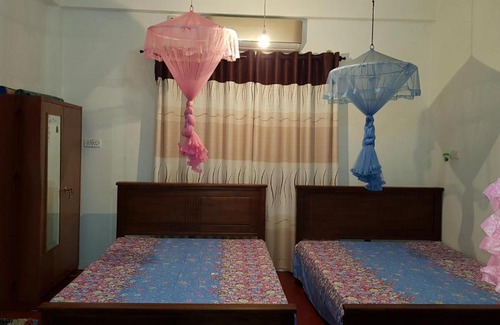 Anuradhapura House | Family-Friendly King's Court Home Stay in Anuradhapura