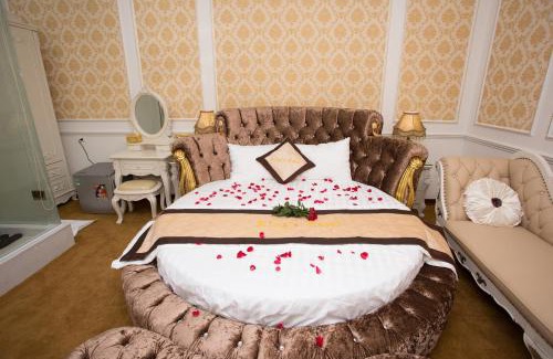 My Đinh Hotel | Guest Rated: King's Hotel Mỹ Đình with Hot Tub & Breakfast