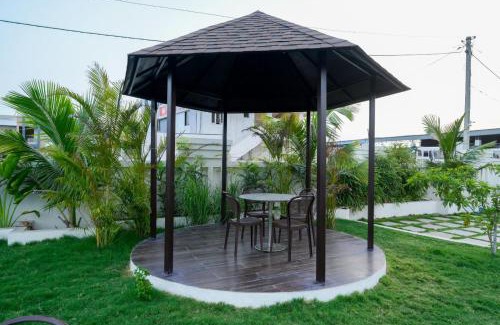 Jamnagar Hotel | Discover Comfort at King's Kraft The Park Executive Hotel