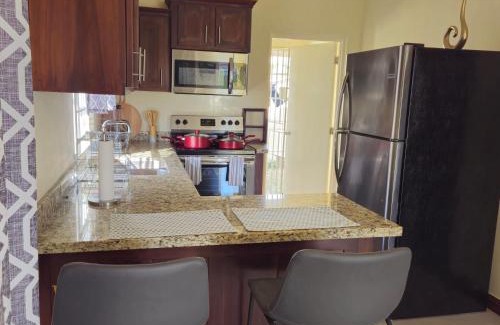 Old Harbour Villa | King's place