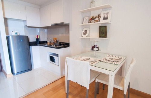 Hua Hin Apartment | Cozy King Studio with SofaBed and Pool at Rocco HuaHin