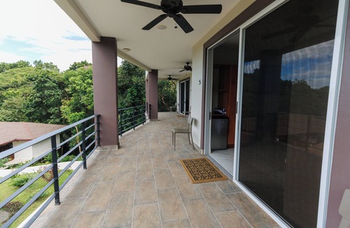 Caletas Villa | Indulgent King Suite with Rooftop Terrace in Playa Coyote