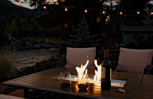 Redstone Condo | Cozy King Villa on Crystal River: Guest Rated 9.8/10