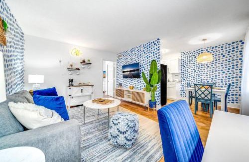 Survey Creek Apartment | King Water View - Family-Friendly Retreat at Palm Wave