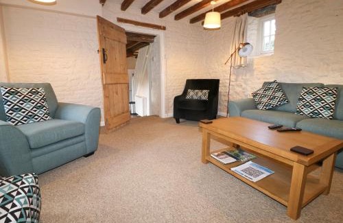 Fulbeck House | Nested Comfort at Kings Cottage - Pet and Family Friendly