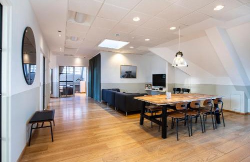 Copenhagen City Centre Apartment | Family-Friendly Retreat at Kings Garden 2 by Daniel&Jacob's