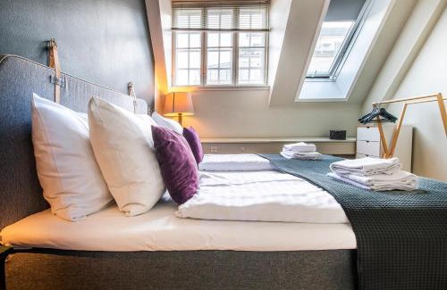 Copenhagen City Centre Apartment | Family-Friendly Retreat at Kings Garden 2 by Daniel&Jacob's