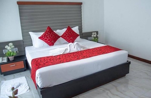 Seeduwa - Katunayake Hotel | Kings Gate Airport transit Hotel