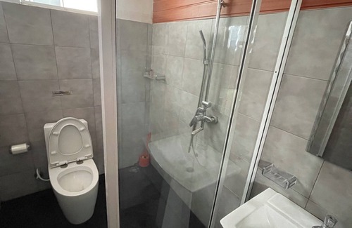 Seeduwa - Katunayake Hotel | Kings Gate Airport transit Hotel
