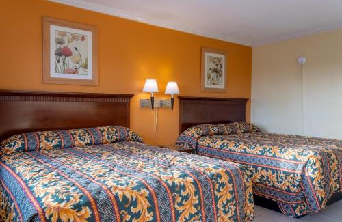 Lemoore Hotel | Budget-Friendly Kings Rest Motel with Family Amenities
