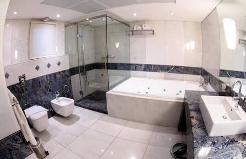 Beirut Hotel | Elegant Kings Suite Hotel: Rated 9.4 with Pool & Dining