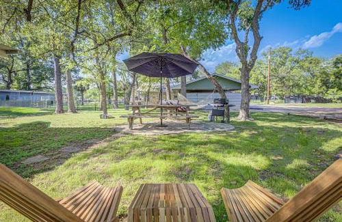 Kingsland House | Kingsland Duo 2 Cottages in 1 w Lakeview