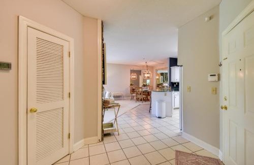 Clayton Apartment | Inviting Kingwood Resort Condo with Golf Course Views
