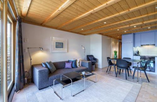 Wengen Apartment | Discover Kinohaus 7: Pet and Child Friendly Retreat