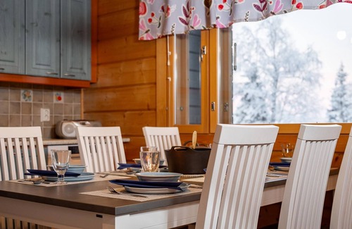 Rukatunturi House | Relax at Kinostupa 2a: Lake View, Spa & Family-Friendly