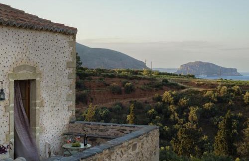 Xifias Hotel | Indulge at Kinsterna Hotel: 5-Star Oceanfront Escape