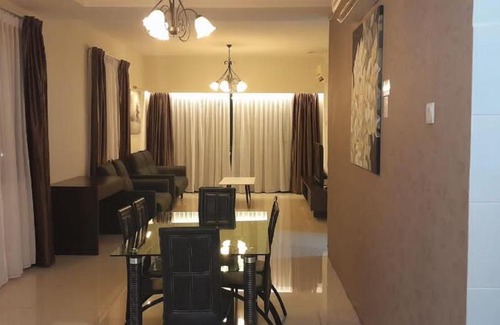 Taman Istana Apartment | Kinta Riverfront Riverview Apartment - Family-Friendly Escape
