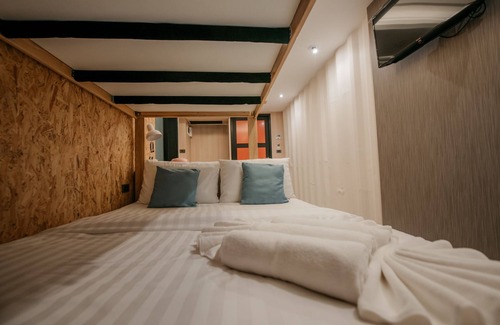 Trang Hotel | Budget-Friendly Kipbox Hotel Trang with Family Amenities