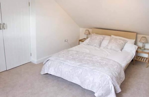 Denstone Cottage | KIPPER'S CORNER, pet friendly, character holiday cottage in Doveridge