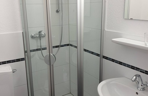 Mitte Hotel | Welcoming Kirchberg Hotel: Family-Friendly & Accessible Stay