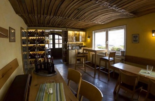 Krov Apartment | "Kirchlay" - Romer, Bruno
