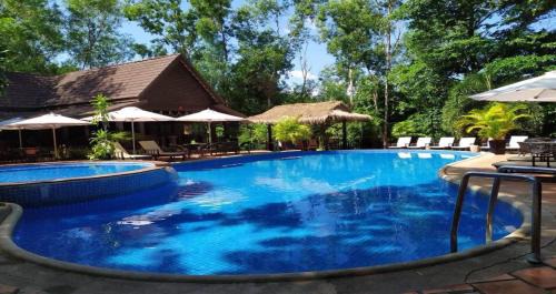 Traeng Trayueng Resort | Relaxing Kirirom Hillside Resort with Oceanfront Views