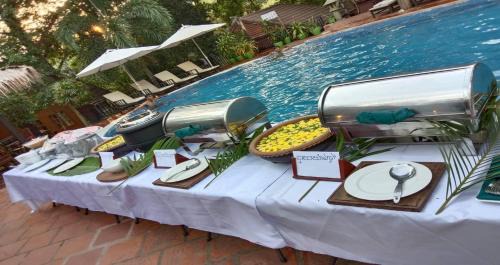 Traeng Trayueng Resort | Relaxing Kirirom Hillside Resort with Oceanfront Views
