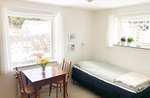 Kollund Bed & Breakfast | Cozy Kirkevængets mini Bed and Breakfast - Rated 9/10