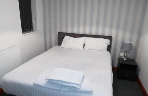 Scunthorpe Hotel | Kid-Friendly Kirks Korner Motel - A 4-Star Retreat