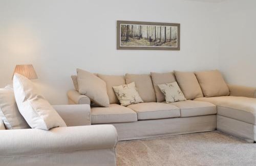 Newton Stewart House | Kirroughtree Steading 2: Exceptional Stay with Pet & Child Amenities