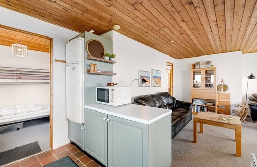 Vinderup House | Experience Oceanfront Bliss at "Kirsa" - Just 200m to Inlet