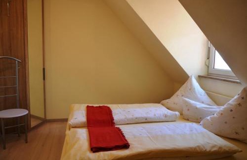 Sommerhausen House | Experience Kirschberghof Gästehaus with Exceptional Amenities