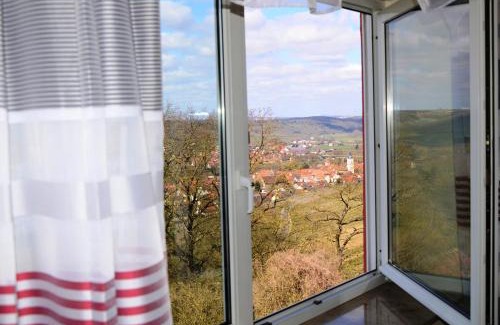 Sommerhausen House | Experience Kirschberghof Gästehaus with Exceptional Amenities