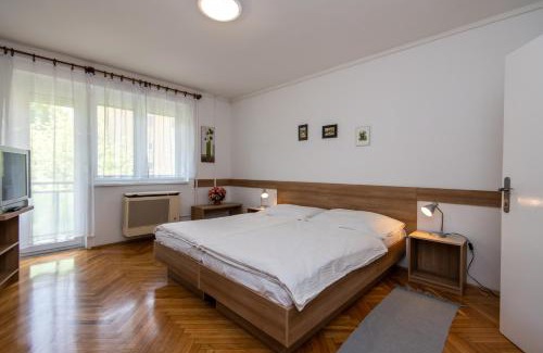 Sopron Apartment | Family-Friendly Stay at Kis János Apartman - Rated 8.4/10