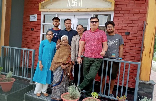 Fagu Bed & Breakfast | Budget-Friendly Kishore Vatika B&B Homestay for Families