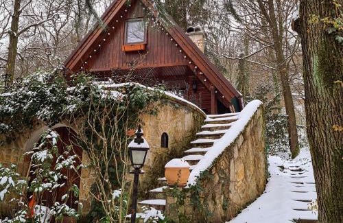 Kismaros House | Pet-Friendly Retreat at Kiskalács, Rated 9.3 by Guests