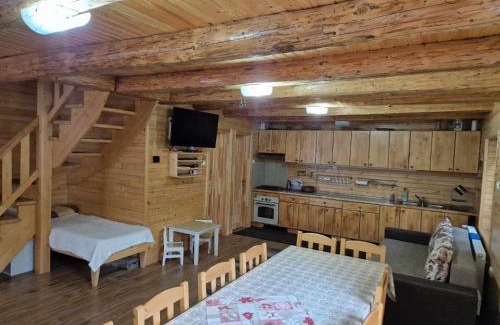 Ciumani House | Top-Rated Kispatak Vendégház: Pet-Friendly & Family Ready