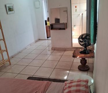 Sao Paulo House | Inviting Kit com varanda: Family-Friendly with Great Reviews