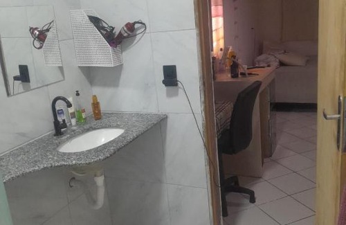 Turu Apartment | Cozy Kit Net for Families Seeking Budget-Friendly Comfort