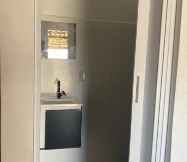 Jardim Caicara Apartment | Cozy Kit Net with Child-Friendly Amenities - Rated 9.4/10